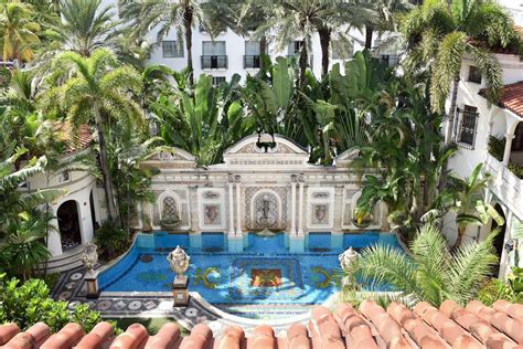 gianni versace como house|giannis villa casa casuarina miami.